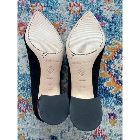 Donald‎ Pliner Women's Suzette Pointed Toe Pump Black Suede Jeweled Size 7.5M - Picture 4 of 10